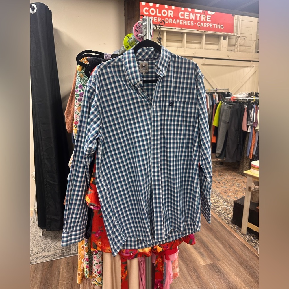 Cinch plaid long sleeve button down shirt